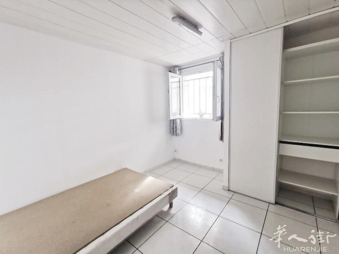 94 Vitry-sur-Seine别墅内studio近RER C近圣母院带家具