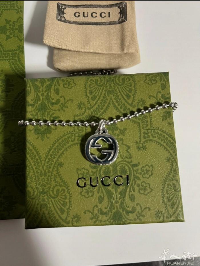 出售 Gucci 项链  诚勿扰有意联系（骗子勿扰）☠️ 微信QJE982