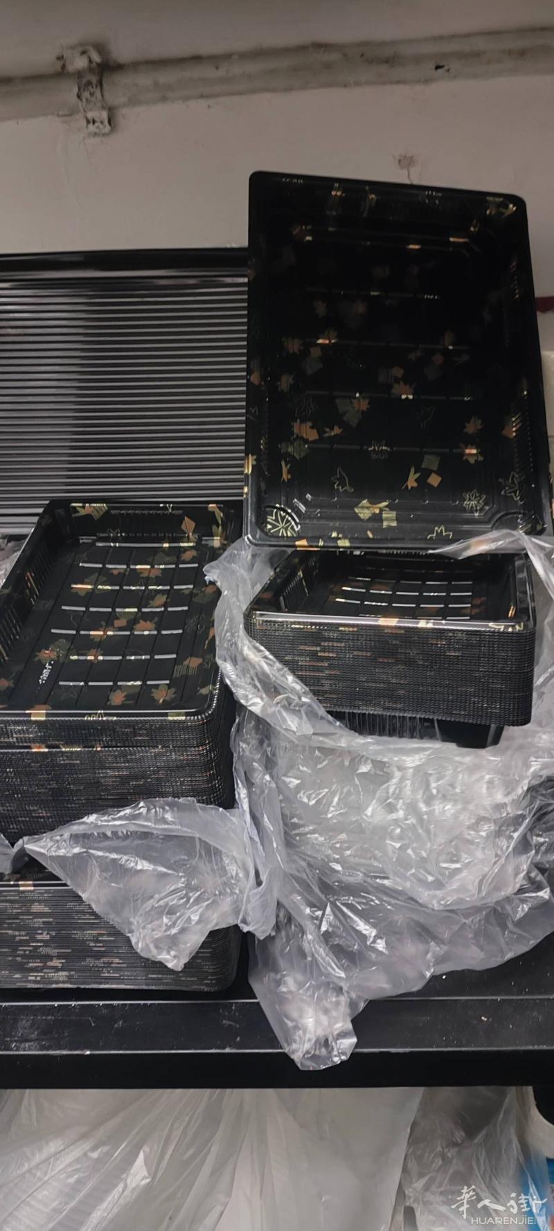 一次性外卖餐盒，中餐调料半价出售，地址科隆