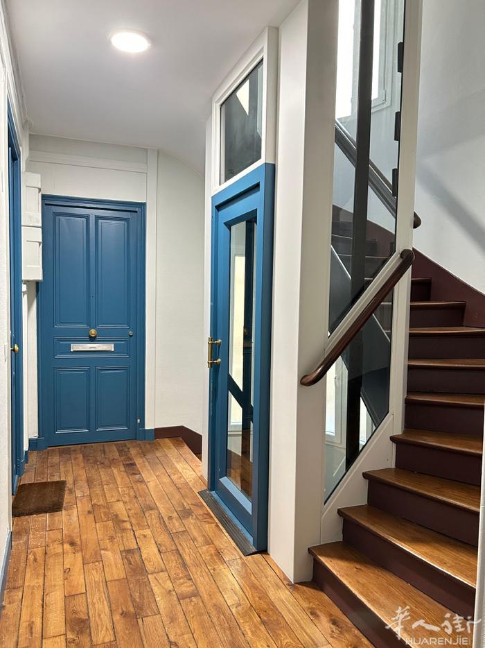 小巴黎rue dambasle 75015  61 m2 二房一廳 一楼有电梯