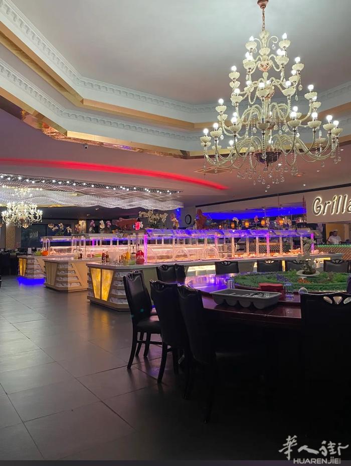 本店装修升级，现转让整套自助餐台设备，适合中餐、自助餐、火锅店使用。设备九成新，