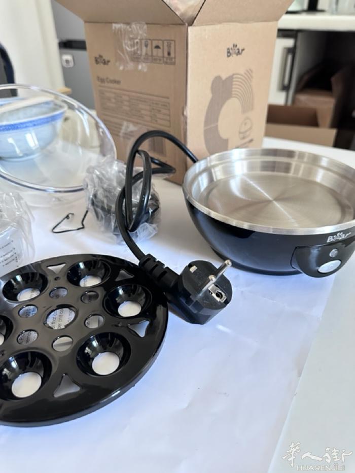 全新煮蛋器，6/7 个鸡蛋 带杯量 煮蛋器 6💶 1个 10💶 2个 巴黎市
