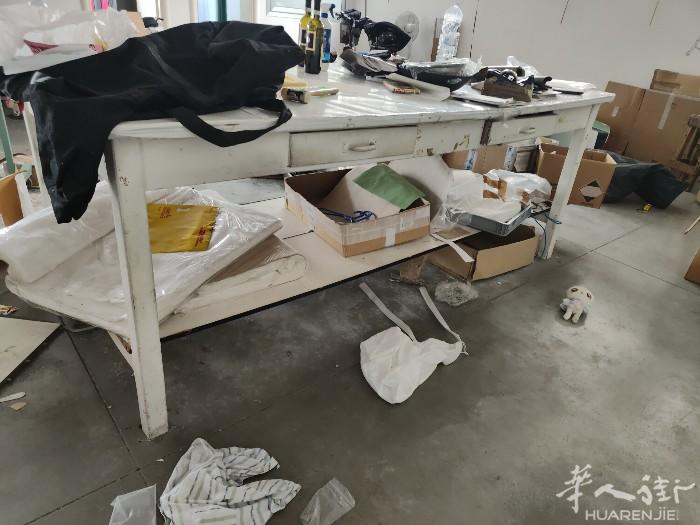 手工桌