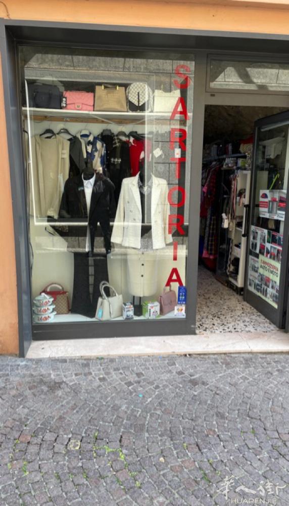 老的修理店转让sarnico. via. lantieri56￼