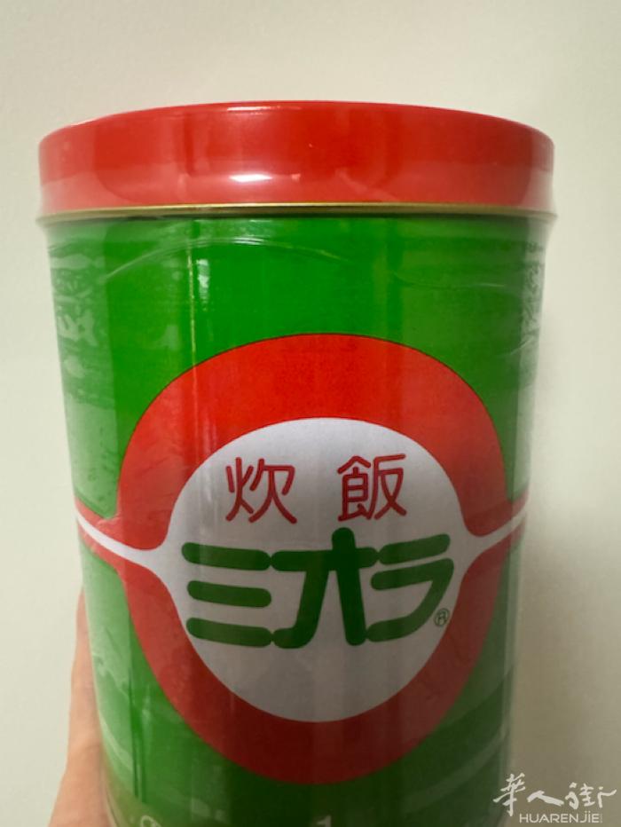 定错了，炊饭粉，有四桶，一公斤的。便宜出25一罐。四瓶都拿 包邮。 保质期还有二