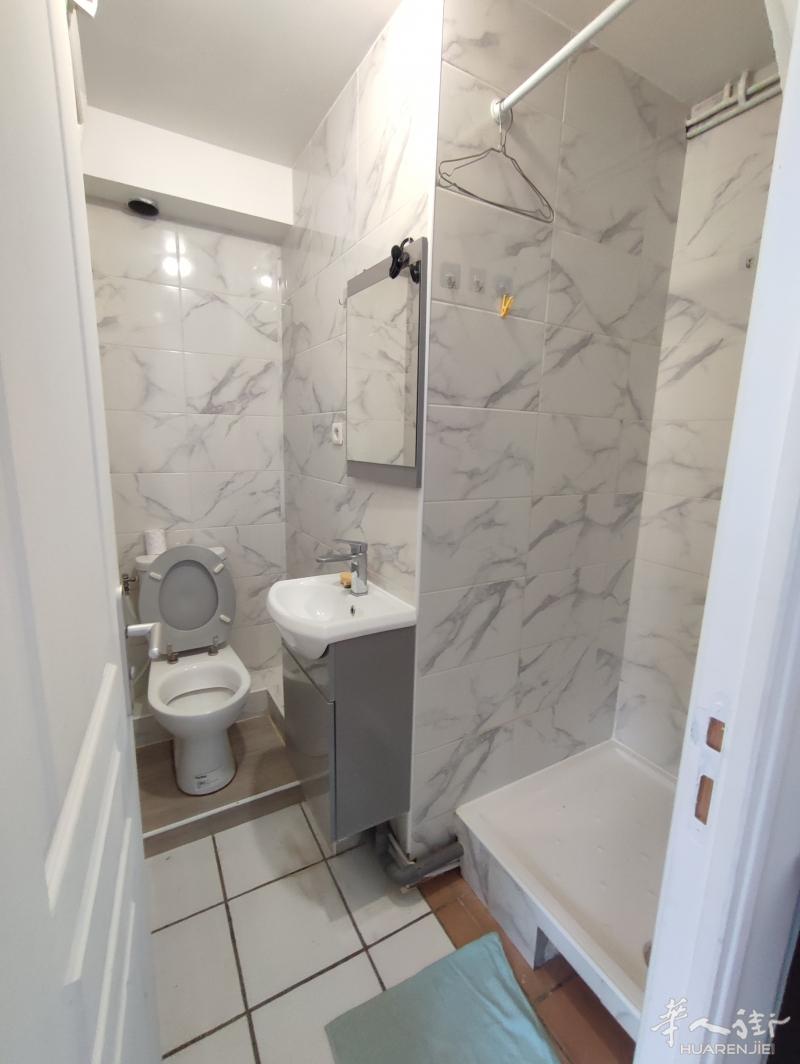 https://att.huarenjie.com/attachment/information/20250404/1743712947663842.jpg