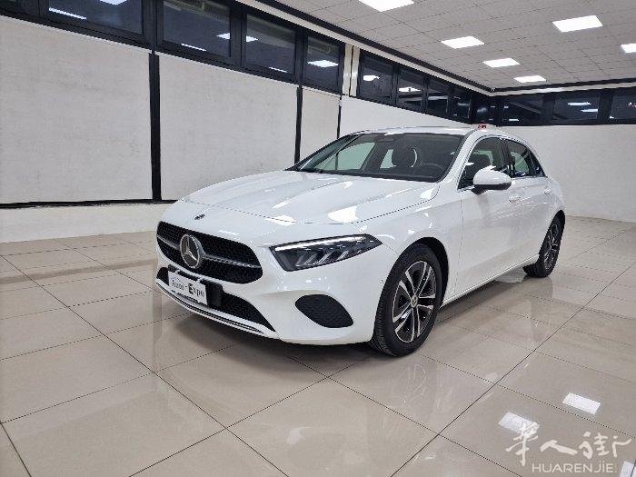 #精品奔驰🚗A180 汽油 136CV🔥 ​9000㎞ 06/2023 带奔