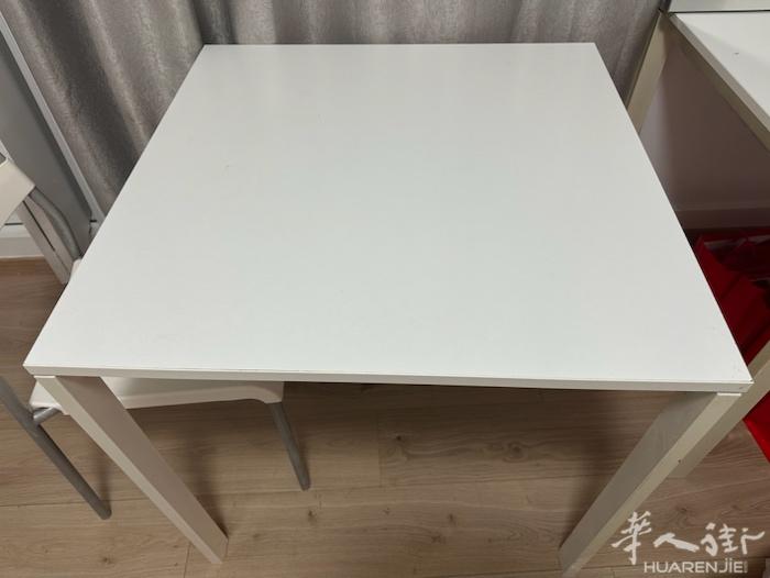 桌椅 10块20块自取