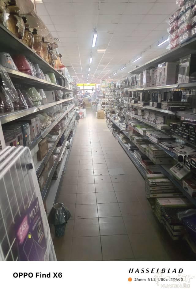 招聘pescara百货店招店长一名
电话37783