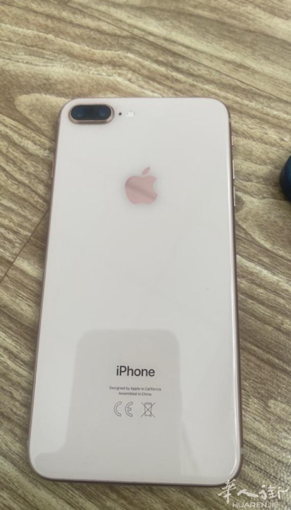 出苹果8pus64GB、9乘新无碰撞，使用一切正常，备用机电池100/100