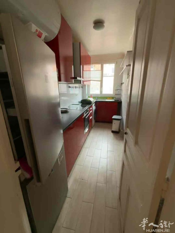 出租：房东直租。地点92270.bois colombes，J线8分钟两站st