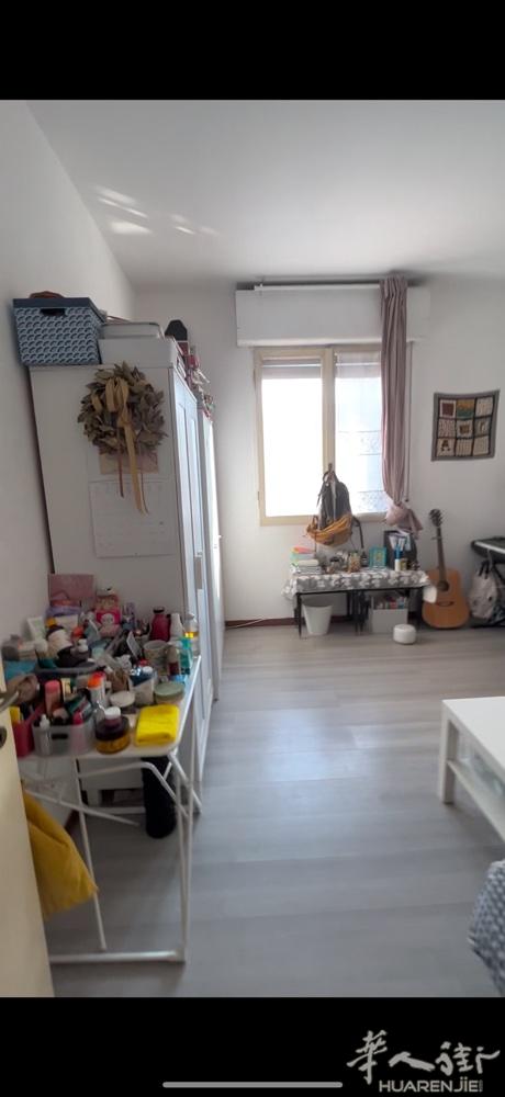 红线san leonardo 超便宜房屋出租，步行6分钟到地铁站，楼下有公交车站