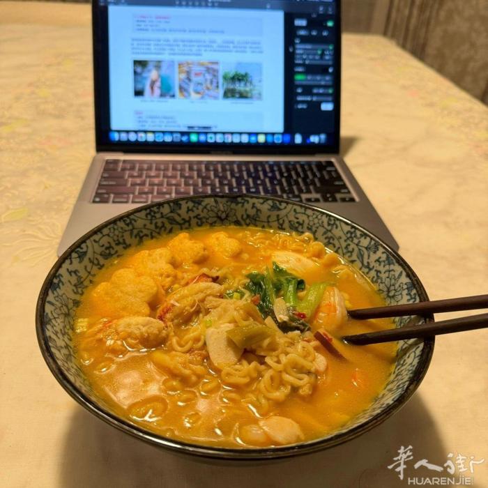 全法求租一套3室或者2室一厅的房子￼，价格在3000欧以下都能接受，中介勿扰、有