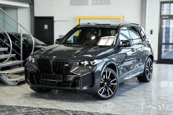 宝马🚗X5 M60i Msp. Pro 汽油 530CV🔥 ​2.8万公里
