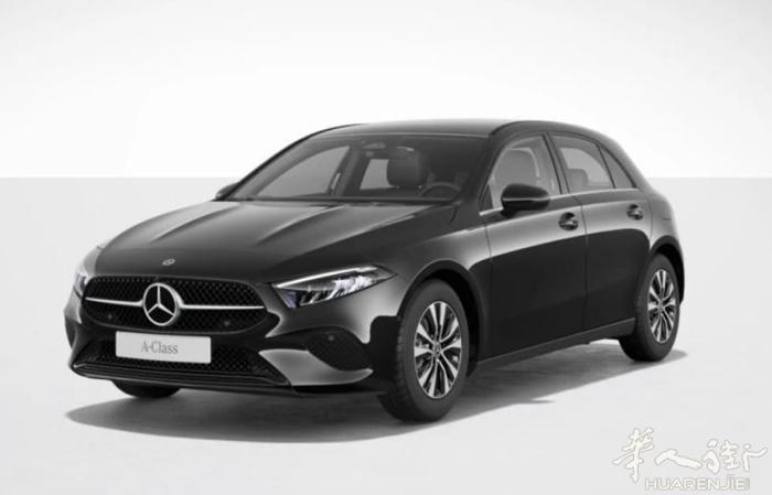 展览车、奔驰A180 汽油自动挡7cv ,2024年4800公里、奔驰公司保修2