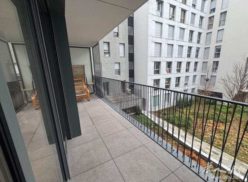 92 Clichy 好地段 🏠 整租 · 一室一厅带阳台 · 拎包入住