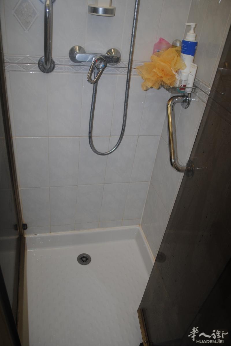 https://att.huarenjie.com/attachment/information/20250417/1744877501154433.jpg