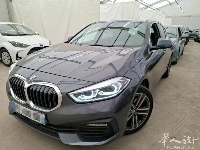 宝马BMW Série 1 118i 1.5 DKG7 Business Des