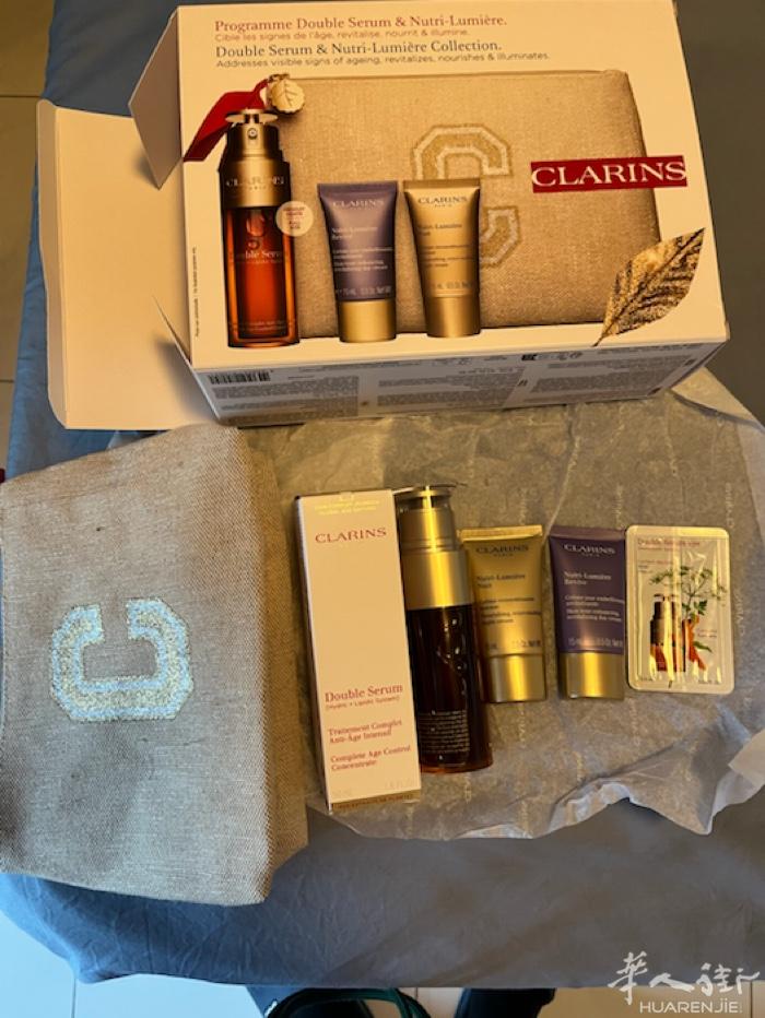 全新有几套未开封娇韵诗clarins serum 50ml双管精华素套装，半价出