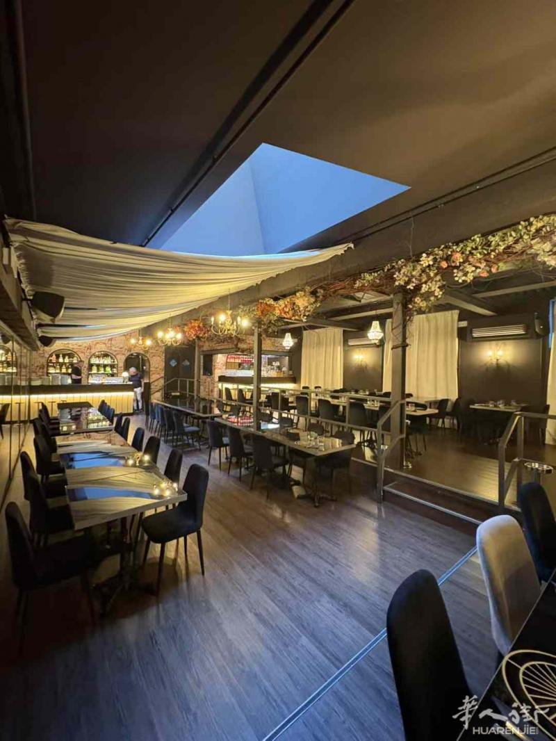 米兰,mac mahon 150平大餐馆,新合同,精装