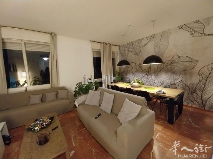 Bergamo 市中心， 距离火车站300米，Bergamo音乐学院200米，