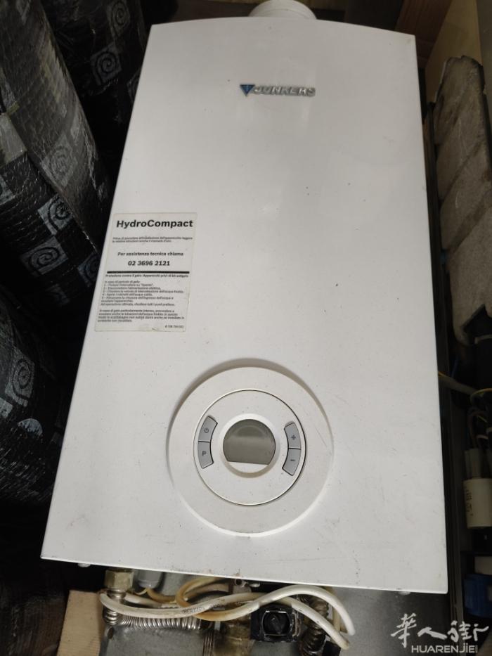 二手热水器gas.出卖100欧，微信393664676899
