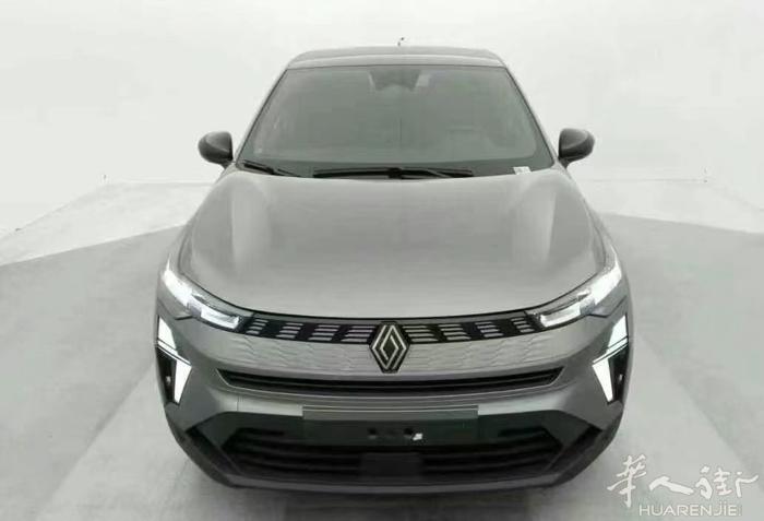 全新雷诺 RENAULT SYMBIOZ E-Tech 145 Evolutio