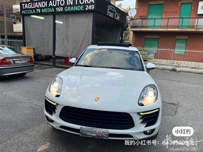 2018款保时捷245000km，车辆原版原漆有兴趣，微信私聊