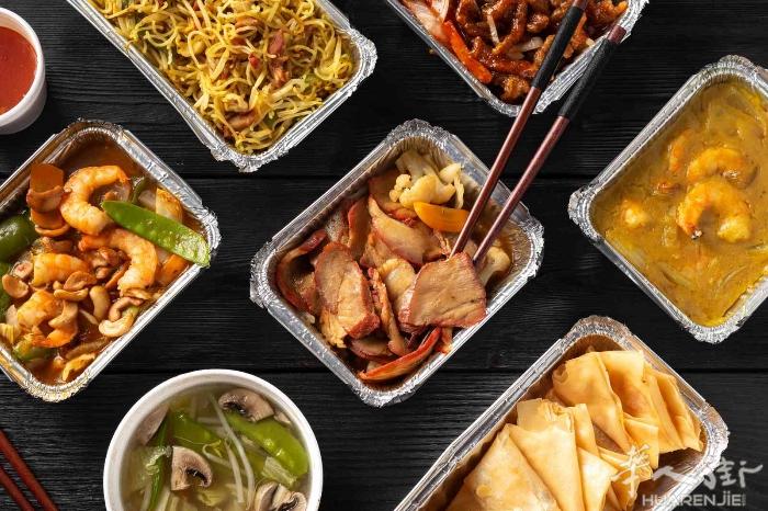 巴黎15区外卖店，大烟囱，70平米，22万  租金2000欧元，charges3