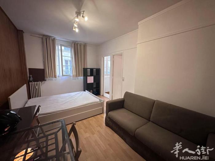 15区(ID：187419) 21平的 Studio  有家具