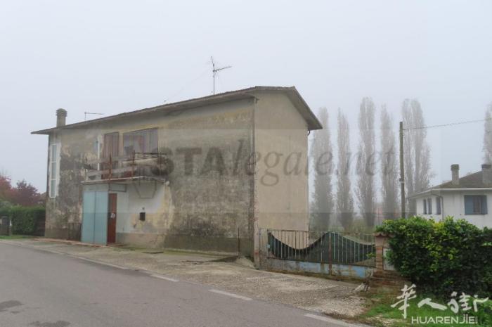 【拍卖房】Frassinelle Polesine, Rovigo 出售独立住宅