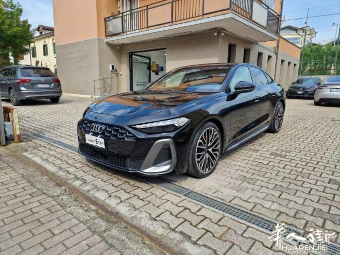 现车新款奥迪🚗 A5 汽油混动 150CV🔥！！！！！