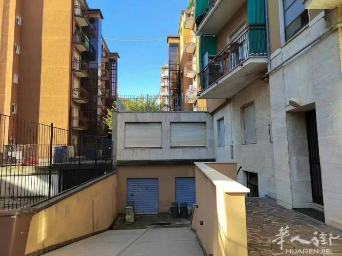 可约看房  近黄线Affori FN地铁口【商住两用】 总面积约140mq ，0