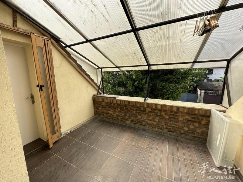 vitry sur seine 650 studio 拎包入住可以房补 有大阳台采光好