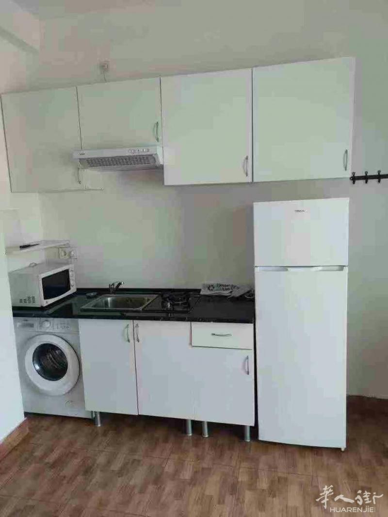 https://att.huarenjie.com/attachment/information/20250515/1747321863964618.jpg