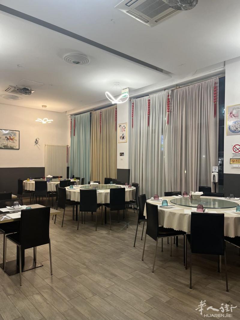 bologna刘宝东北餐馆 已经经营八年多了 生意