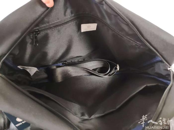 文件包电脑包39x29xⅡ1全新，有意者请发信息: 0620990786