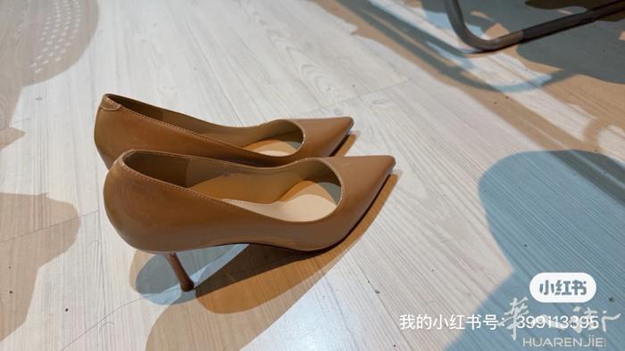 出全新 15  37码 自提或华人街面交