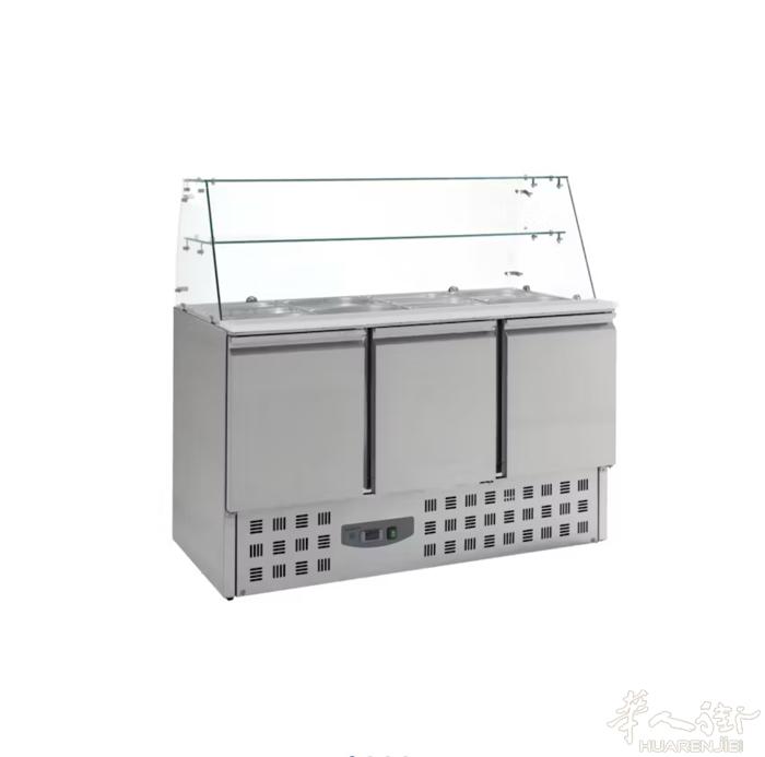 转让一台三门冷藏工作台冰柜，带玻璃层板，metro买的