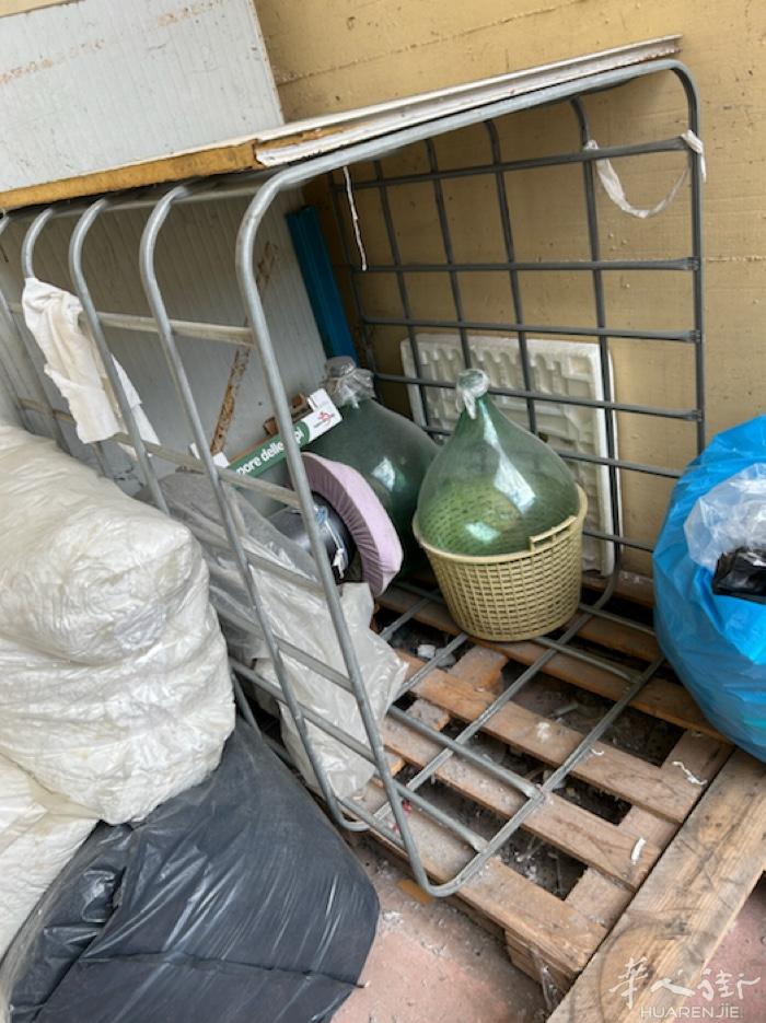铁架子白送，Prato自取。