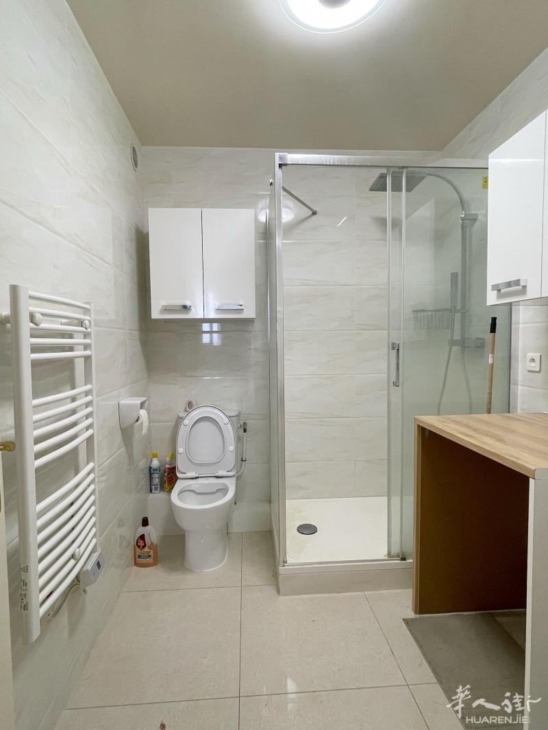 https://att.huarenjie.com/attachment/information/20250519/1747668087305090.jpg