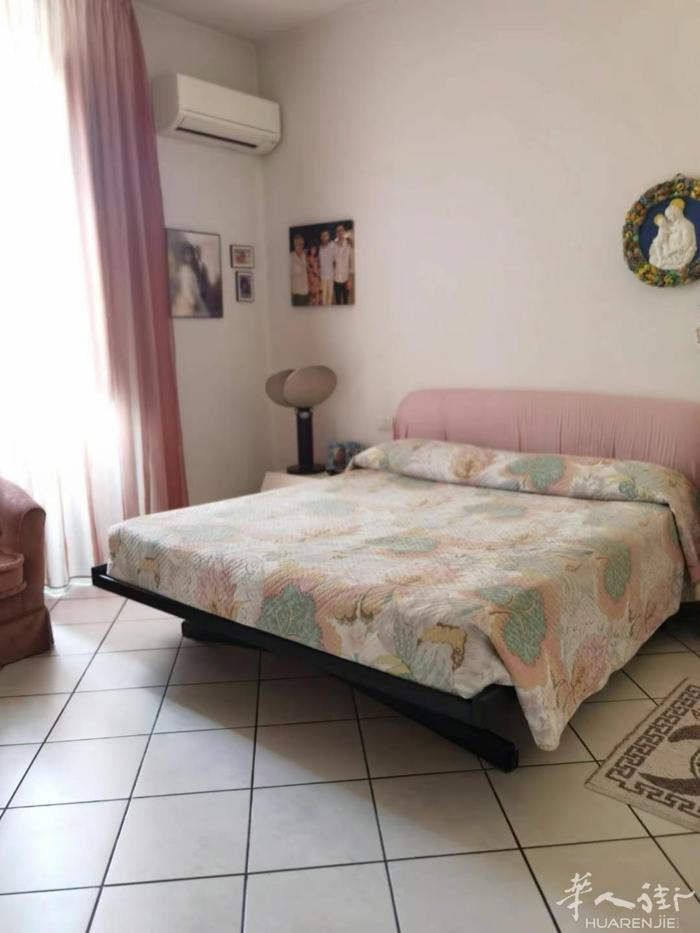 Via roma 新coop附近落地房出售五室一厅三卫240平方+仓库房子新全部