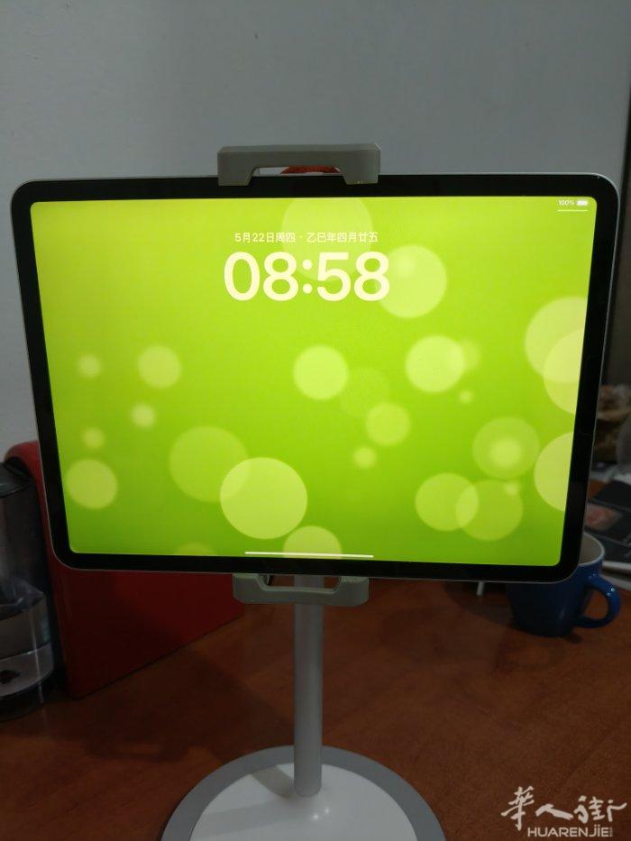 本人回国，出苹果iPad11pro256 朋友送的没怎么用，原装充电器，米兰面交