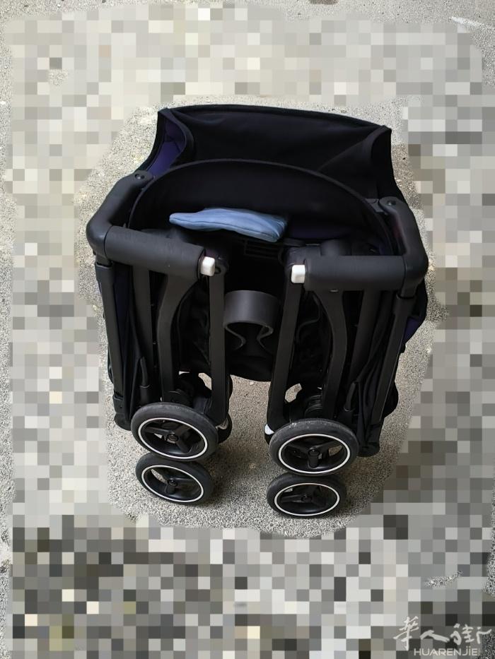 出gb pocket，半新。
