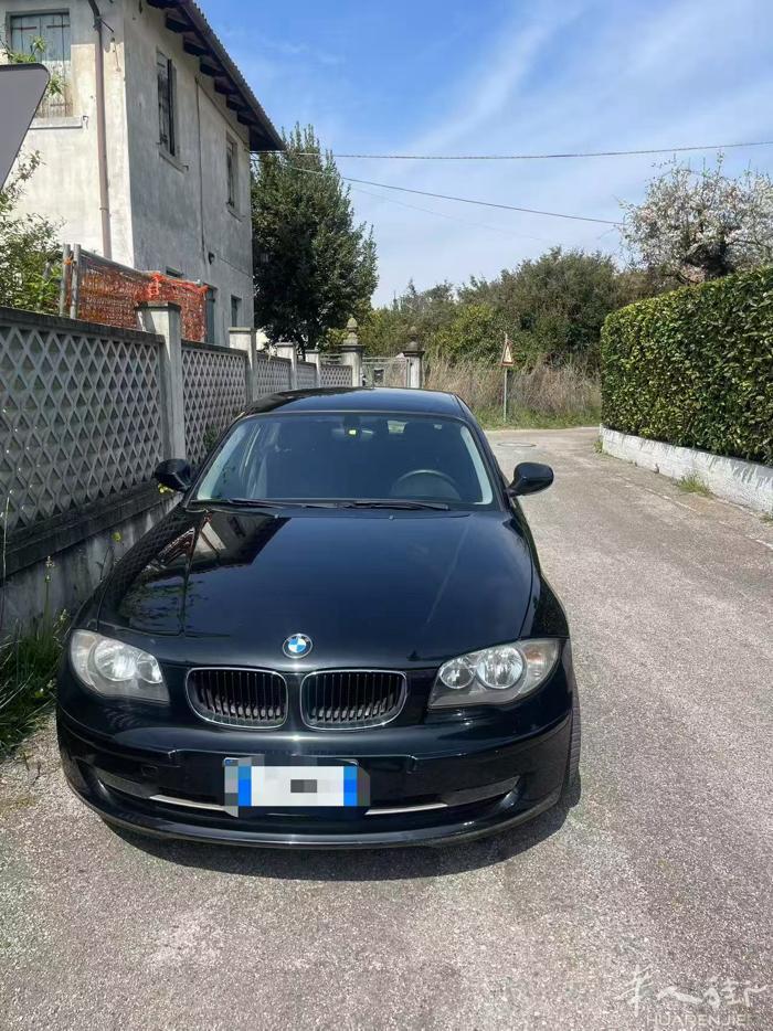 宝马1系 2011 自动挡 e5 22w 包养都是在bmw做的 明年包养免费