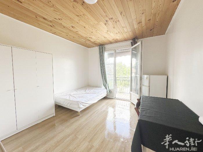 94Vitry sur Seine 近13区 T9 7号线 别墅内studio