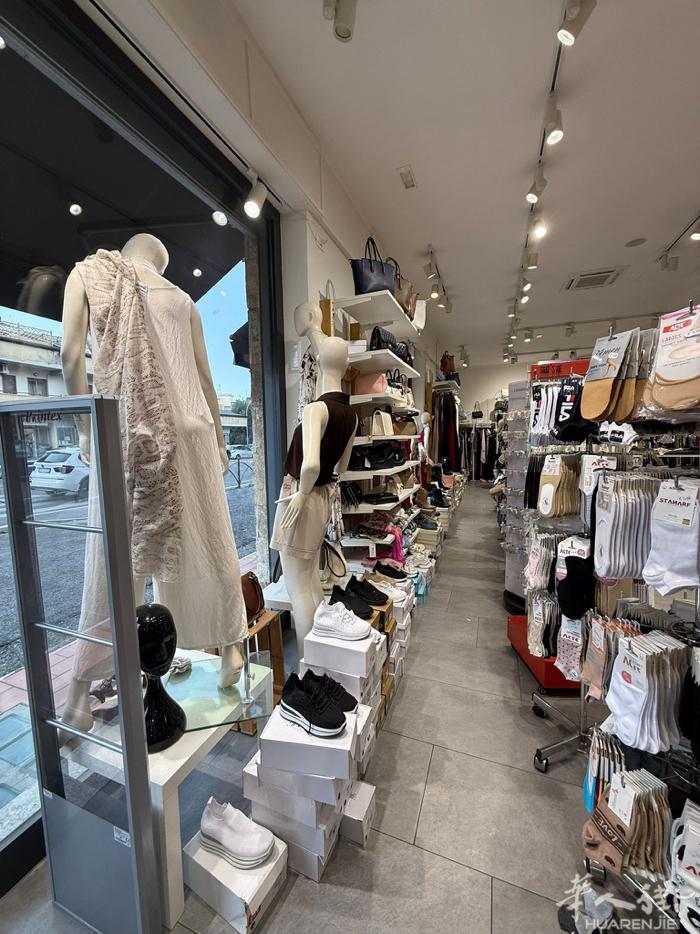 零售店服装店转卖，10 年老店 生意稳定、 非诚勿扰..