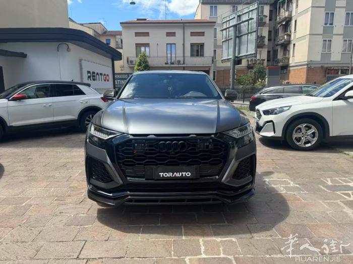 奥迪sq8 4.0 v8 2022年9月 4.2万公里