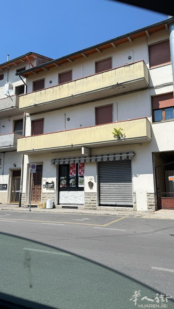 套房出售 工业区附近 三楼  Sangiusto 区域  70平 两房一厅一卫