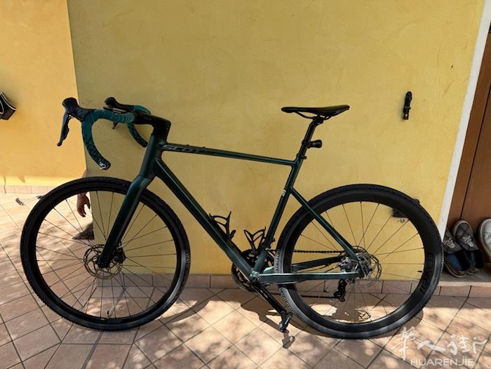 山地公路车 Gravel scott 二手转卖578💶，原价1200💶